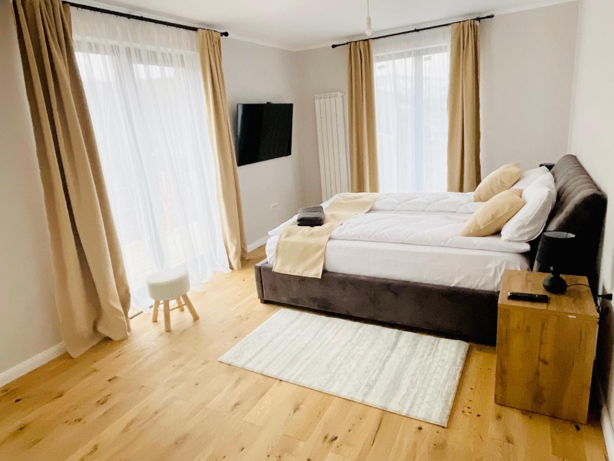 Bran Place La Odaie Шимон Екстериор снимка