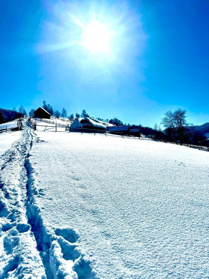 Bran Place La Odaie Шимон Екстериор снимка